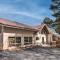 Monte Verde Lake Lodge with Hot Tub 4 Mi to Ski