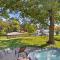 Cedar Creek Lake Home Private Dock and Hot Tub - Gun Barrel City