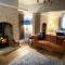Farndale House-Hot tub