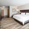 Holiday Inn Express Hotel Winona North, an IHG Hotel - Winona