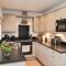 STAKS Cottage - Filey