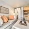 Walk to Ski Resort Tahoe Donner Studio with Balcony - Truckee