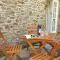 3 Moult Farm Cottage