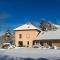 "La Combe Fleurie" Appartements & Chambres