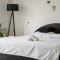 Kolev Apartments - Two Bedroom Cozy Central Apartment