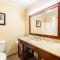 Comfort Inn & Suites Dayton Northwest - Englewood