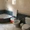 Casa grande con piscina