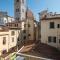 CHARMING 2BED APARTMENT overlooking DUOMO - hosted by Sweetstay