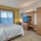 Holiday Inn Express Hotel & Suites Greenville by IHG