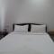 Roshini Serviced Apartments