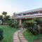StayVista at Tranquil Bay- Exclusive getaway in Alibaug - Алібаг