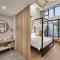 Manli Hotel Shanghai Pudong Airport Branch -Provide free shuttle buses to Pudong Airport and Disneyland