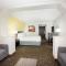 Days Inn by Wyndham Phoenix North