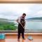 SaffronStays Riverdale, Mulshi - Lakefront villa with pool and mountain view