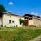 La Maison des Forges, ancienne grange charentaise transformée en habitation atypique en lisière de forêt pour 15 personnes - Cellefrouin