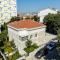 Villa Central