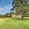 Gainesville Home with Outdoor Oasis, 16 Mi to Lake - Gainesville