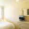 Sea View 3 bedroom seaside property