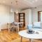 ATTIC APARTMENT on WATERFRONT / VIEW / NETFLIX - Praha