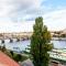ATTIC APARTMENT on WATERFRONT / VIEW / NETFLIX - Praha