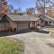 Cabin with Fire Pit and Movie Room, 1 Mi to Lake
