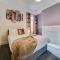 Hull Large 4 Bedrooms 8 Beds Home - Close to A63 MKM Stadium & HRI