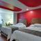 Romantic Inn & Suites