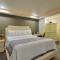 Romantic Inn & Suites
