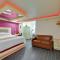 Romantic Inn & Suites