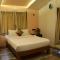 Pooja Villa Suites-Rooms and Pool, Igatpuri