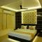 Hotel Golden Bliss
