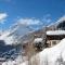 Chalet Les Clarines by Interhome