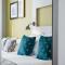 The Hedgehog by Innkeepers Collection