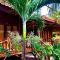 Lembongan Tropical Guesthouse