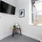 Charles Alexander Short Stay - Charnley House Apartments