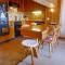Apartment Les Aiguilles dArgent 10 by Interhome