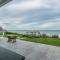Oceanfront Elegance - Luxurious 6BR Beach House with Hot tub & spacious Balcony and Breathtaking Views! - ملبورن بيتش