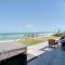 Oceanfront Elegance - Luxurious 6BR Beach House with Hot tub & spacious Balcony and Breathtaking Views! - ملبورن بيتش