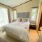 Wildflower, Premium Plus Hot Tub Lodge
