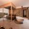 Nidaris - Luxury Private Spa Suites