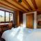 Les Hirondelles, cosy apartment with a magnificent view on the mountains