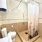 Caravan Hotel