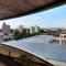 Excelente departamento, a metros del Shopping Paso del Paraná, vista al río Paraná, cochera techada privada - silencio - ideal para descansar - barrio residencial