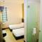 PADI PADI HOTEL