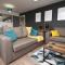 DELFT - Spacious Home, High Speed Wi-Fi, Free Parking, Terrace - 史云顿