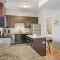 4BR Classy & Radiant Apt in Wicker Park - Blackhawk 3F - Chicago