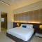 By The Sea Beach Front Apartment - 峇都丁宜