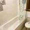 Station View Lodge - near Balbirnie House Markinch