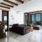 Eloa Luxury Villa