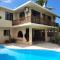 Comfortable apartment in Blue Bay with shared pool - Blue Bay
